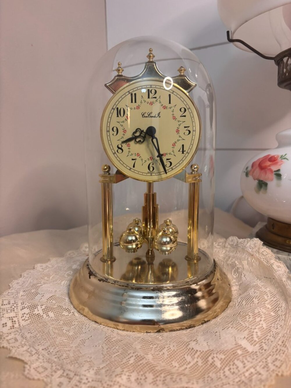 VTG Concordia Quartz Rotating Pendulum Anniversary Dome Clock w/Gold Tone Base - Picture 1 of 12